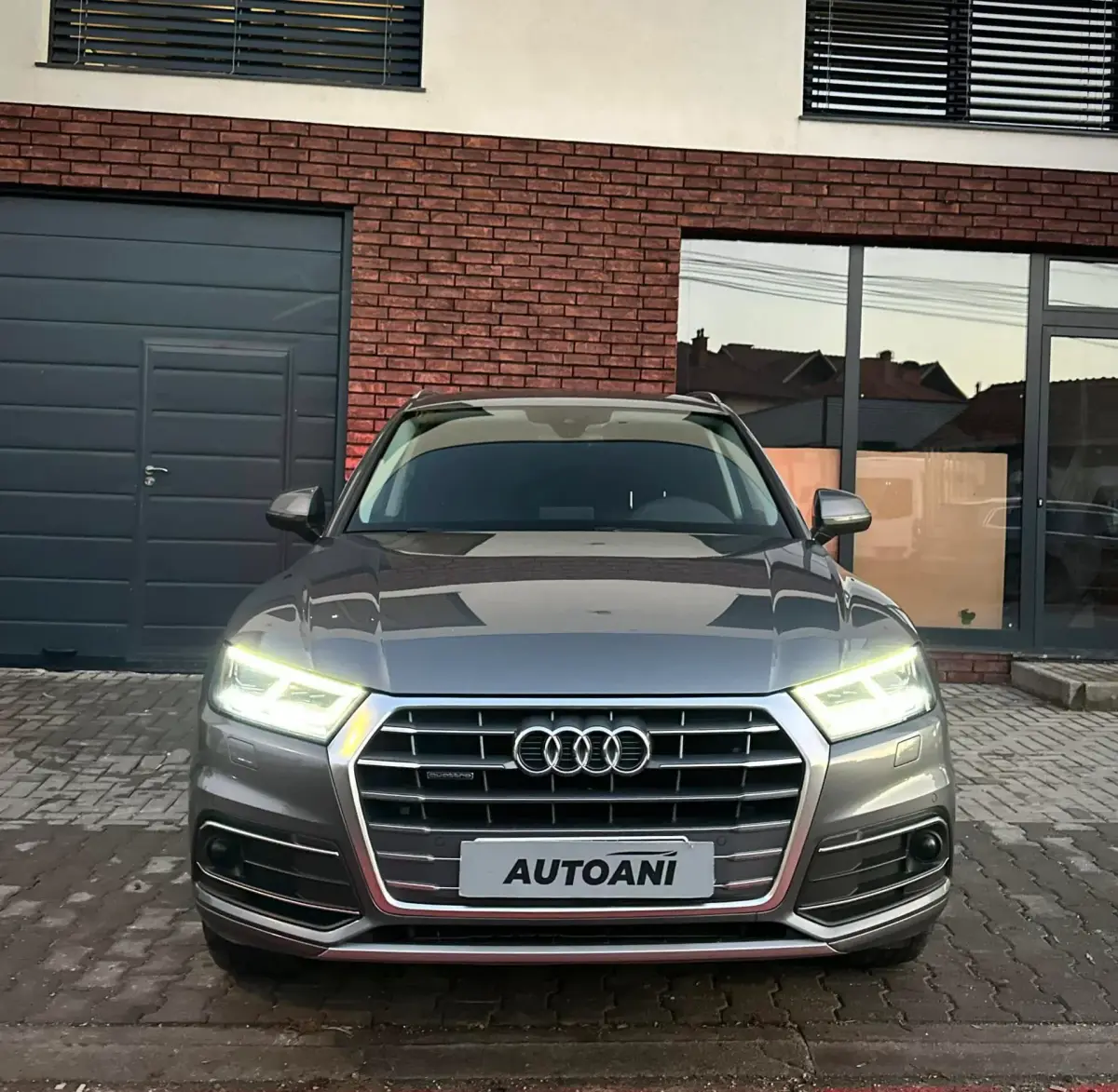 audi Q5 Business Sport (Finnish)